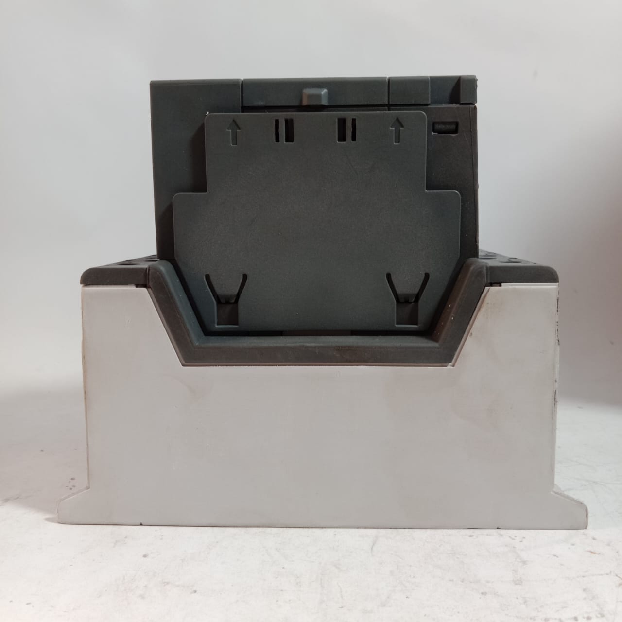ABB AF146-30/AF116-30 Power Contactor in Pakistan - AF116-30 thumbnail 4