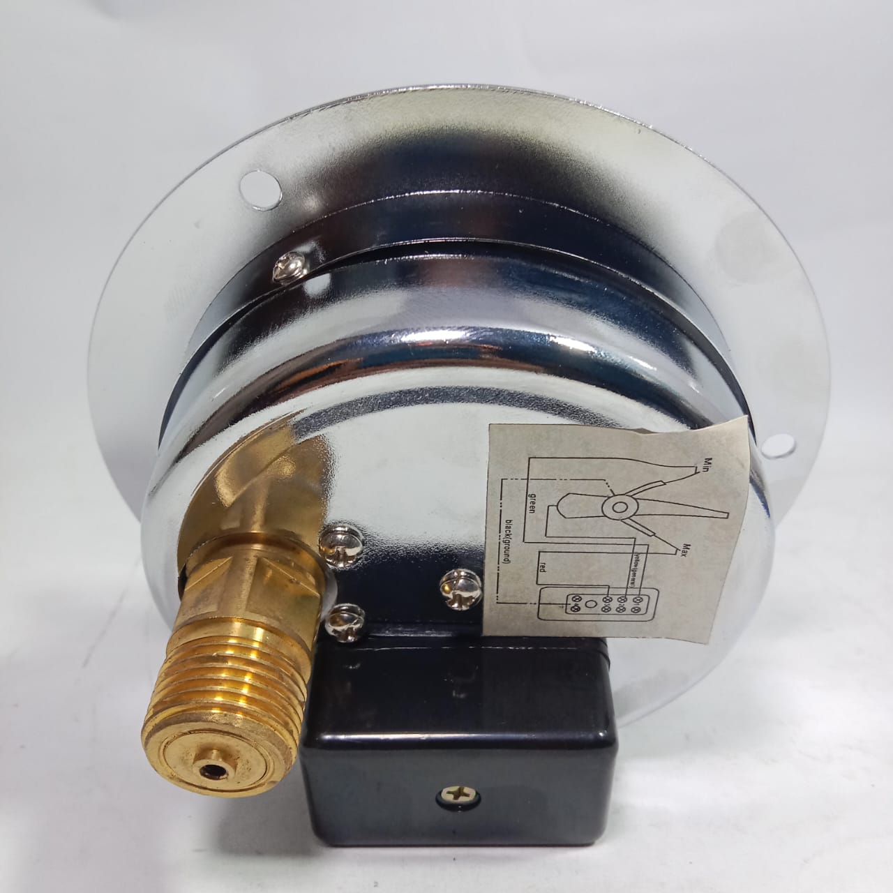 Shock-Resistant Electric Contact Pressure Gauge in Pakistan - 700 bar thumbnail 4