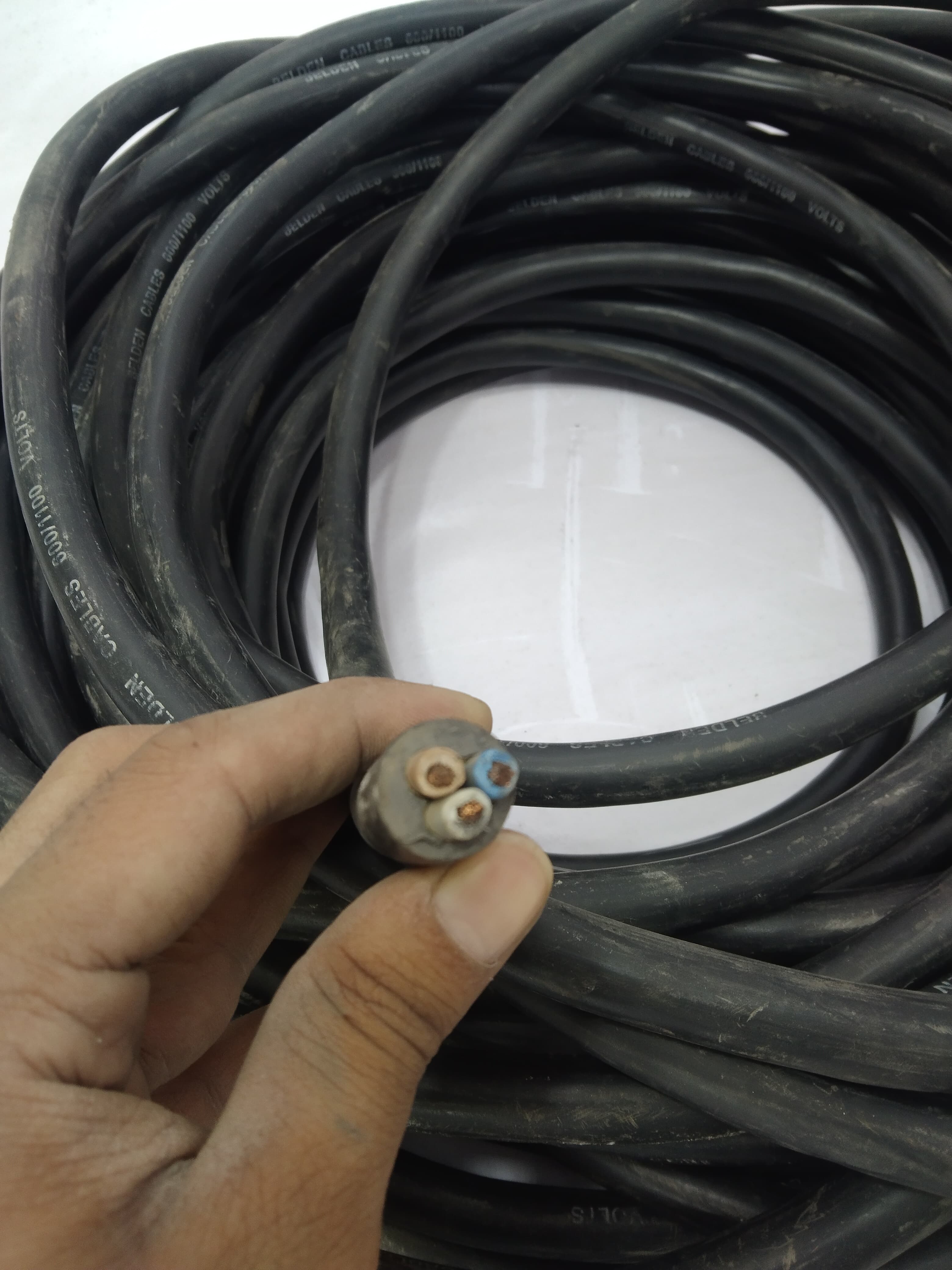 4mm 3 core cable flexible  in per foot Pakistan
