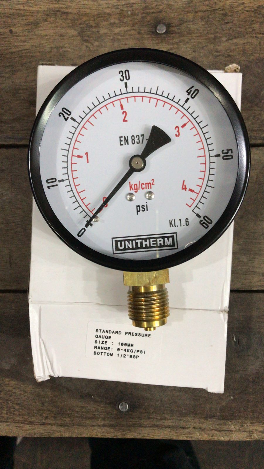 Standard Pressure Gauge  4 inch  in Pakistan - -1BAR TO 10BAR thumbnail 3