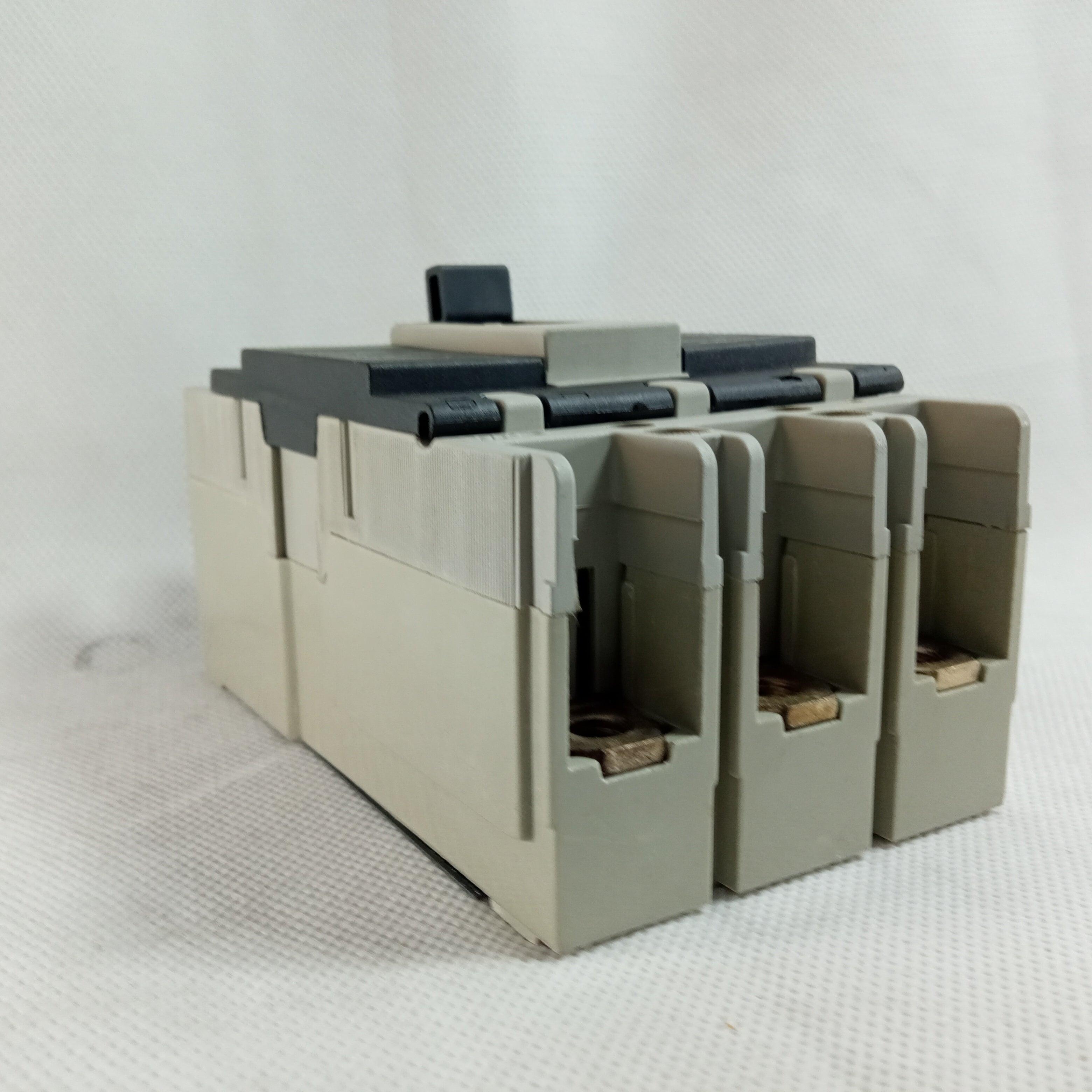 MCCB Boneega Three Pole Circuit Breaker in Pakistan - 4P / 100A thumbnail 8