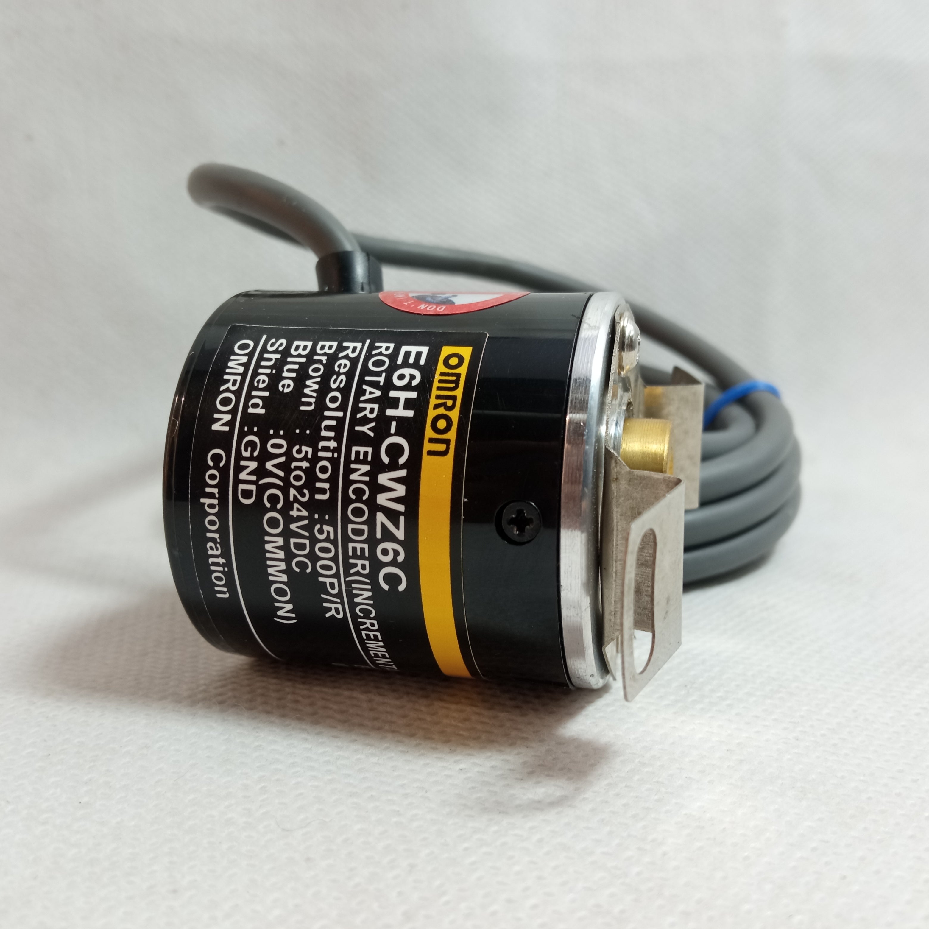 1024PPR Omron E6H-CWZ6C Rotary Encoder 5 24VDC in Pakistan - 360PPR thumbnail 2