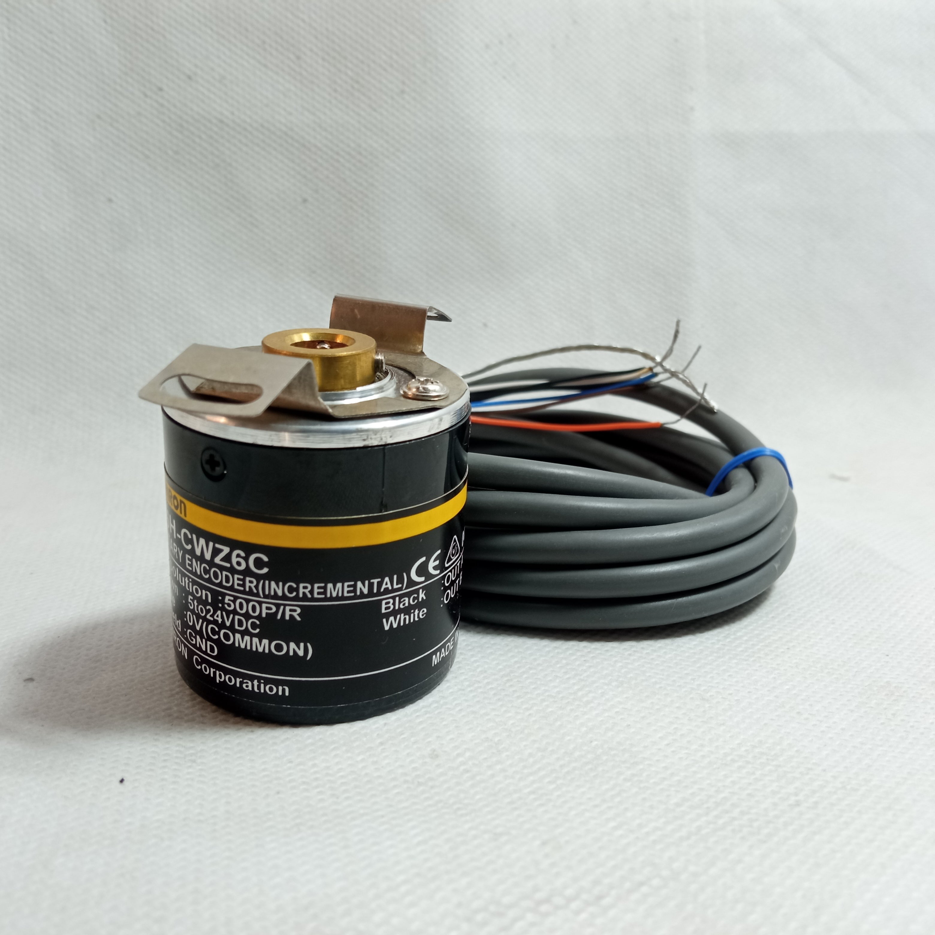 1024PPR Omron E6H-CWZ6C Rotary Encoder 5 24VDC in Pakistan - 500PPR thumbnail 6
