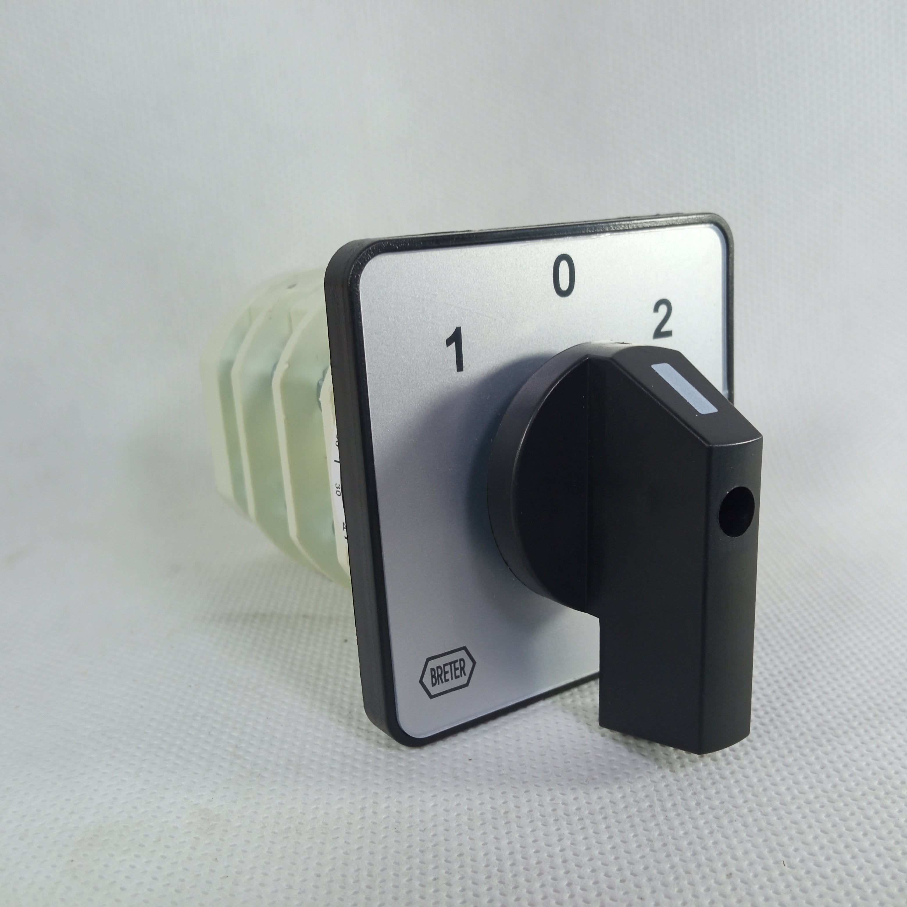 BRETER Cam Switch 1-0-2 Position Rotary Changeover Switches in Pakistan - 75A/3
