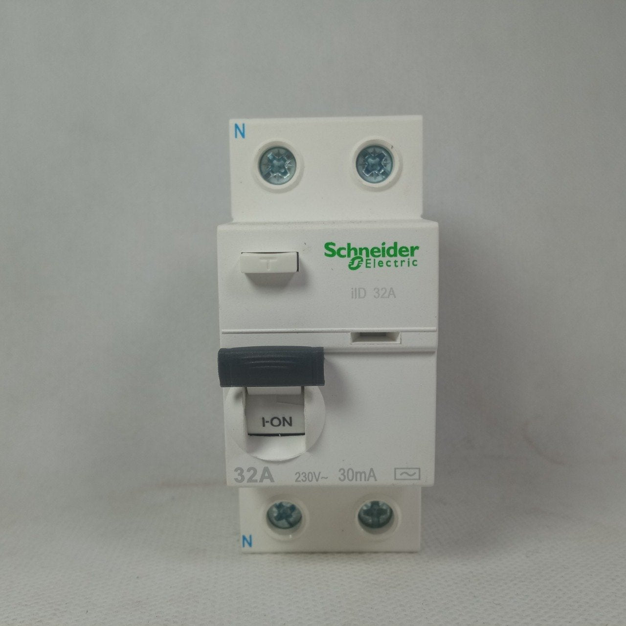 Schneider AC Circuit Breaker ELCB in Pakistan - 4 Pole / 16A thumbnail 2