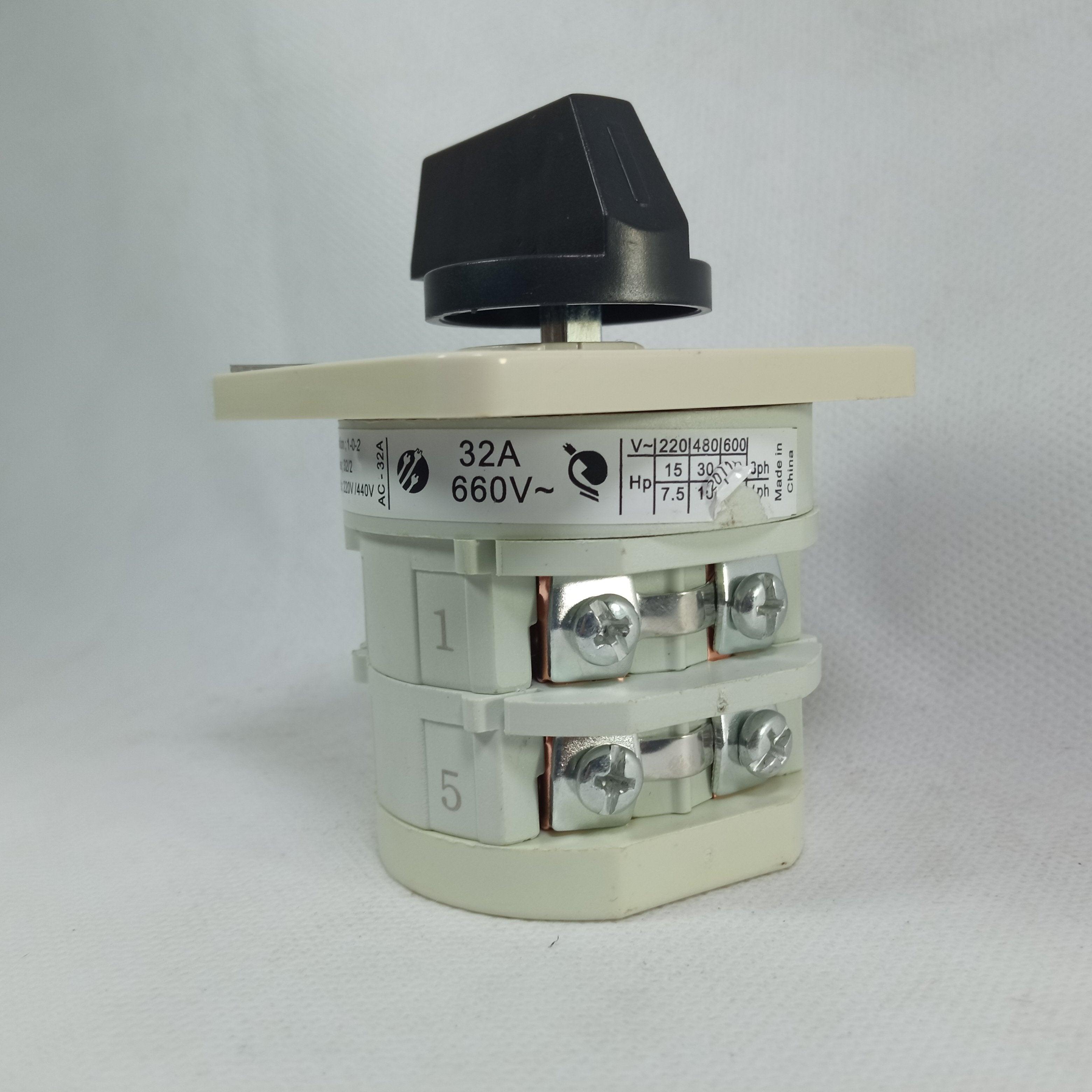 SCHNEIDER ELECTRIC Rotary Cam Switches Change Over Switch in Pakistan - 3 pole / 75 Amp thumbnail 3