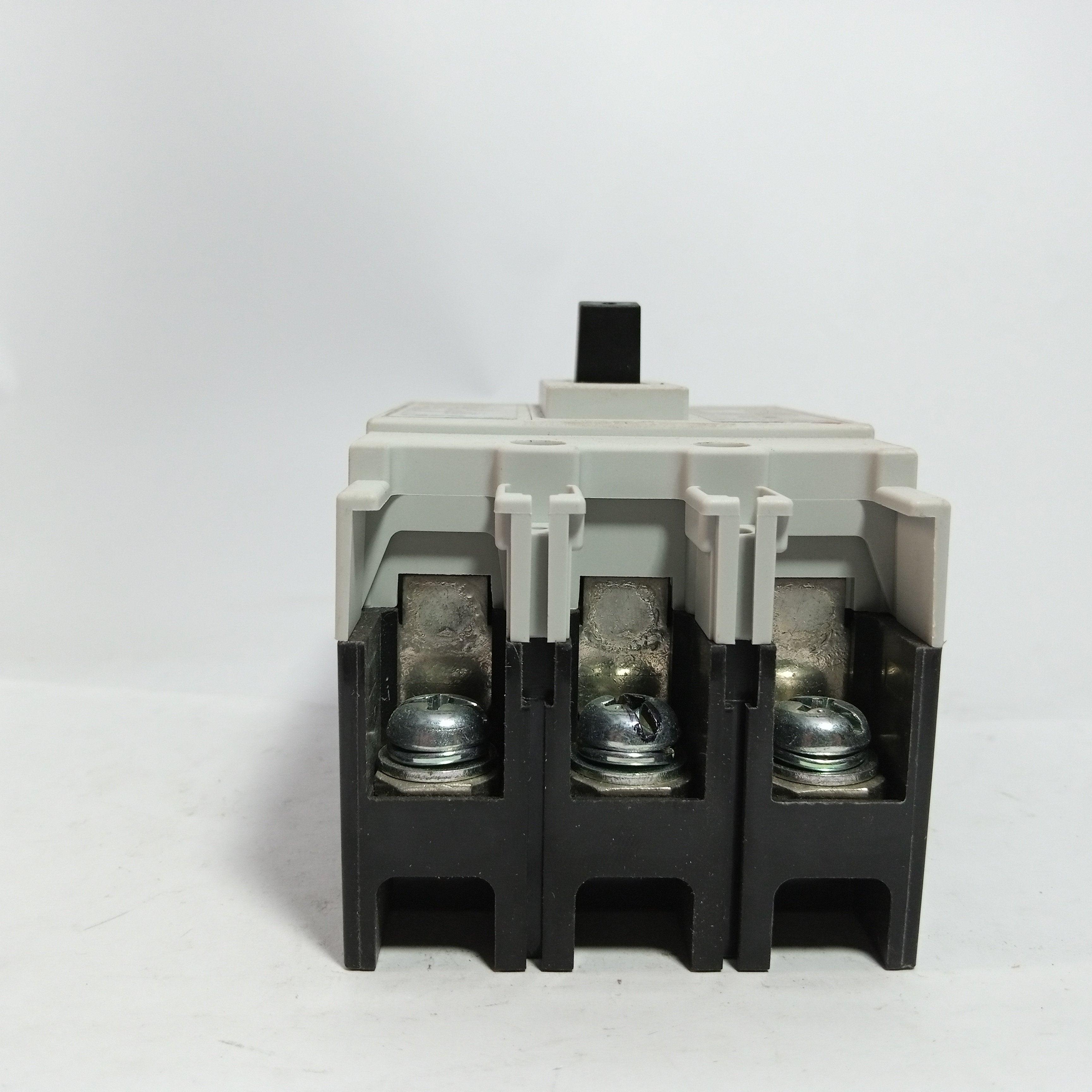 AC circuit breaker TO Series E type, 400V up to 15kA in Pakistan - 250A thumbnail 3