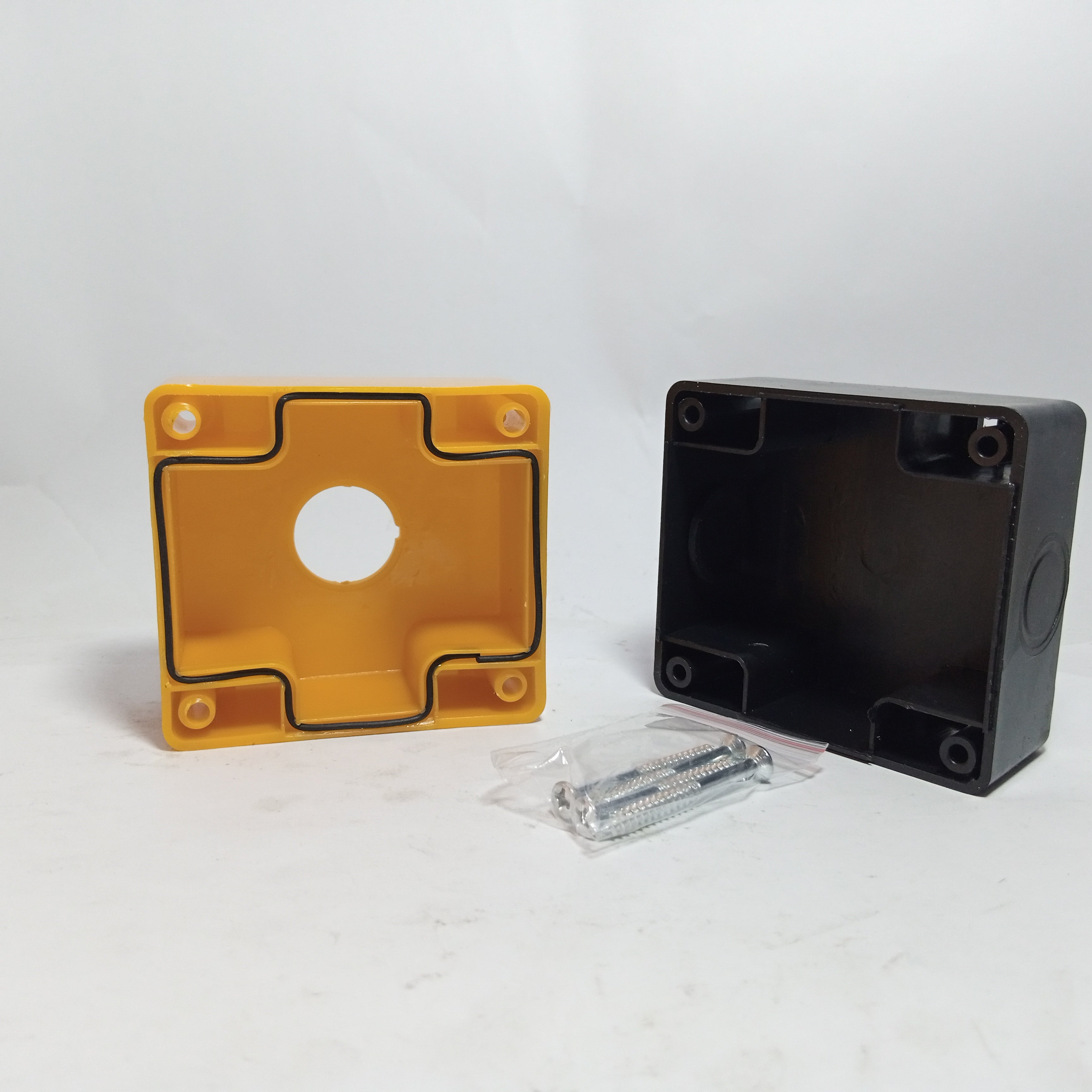 Switch Hole Box for 22mm Push Button Plastic in Pakistan - 5 Hole thumbnail 5