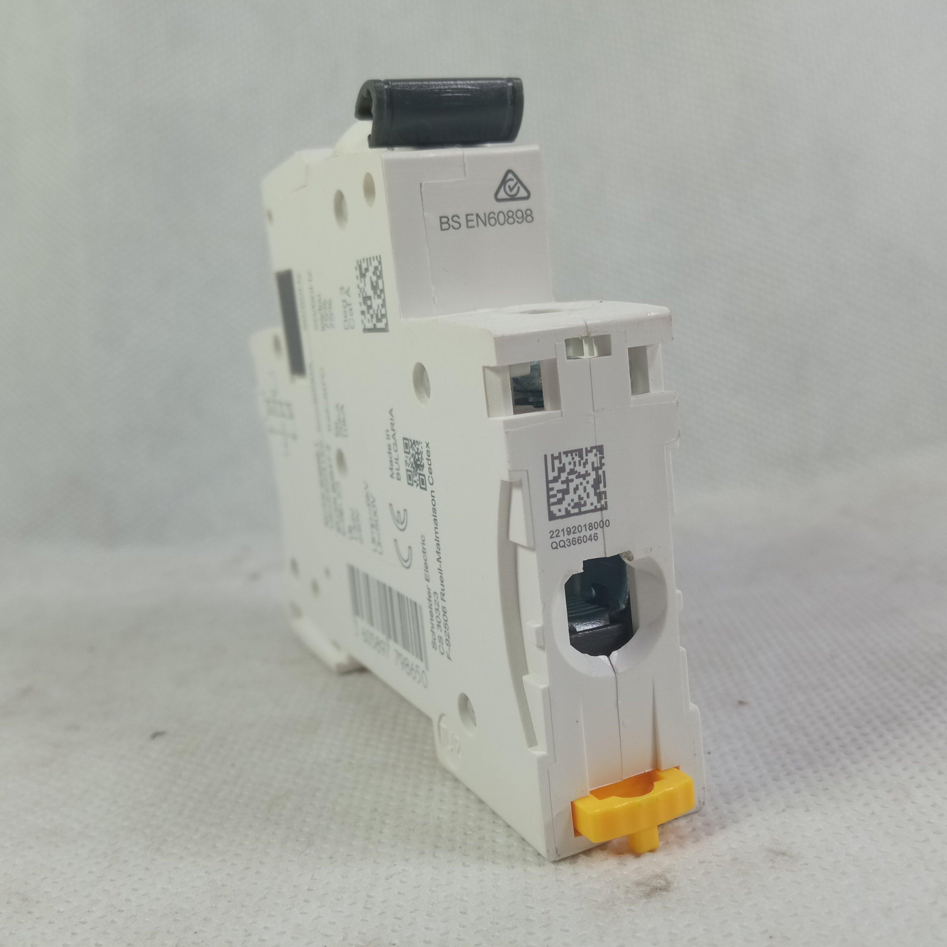 Schneider MCB AC Circuit Breakers China Made in Pakistan - 1pole / 6A thumbnail 7