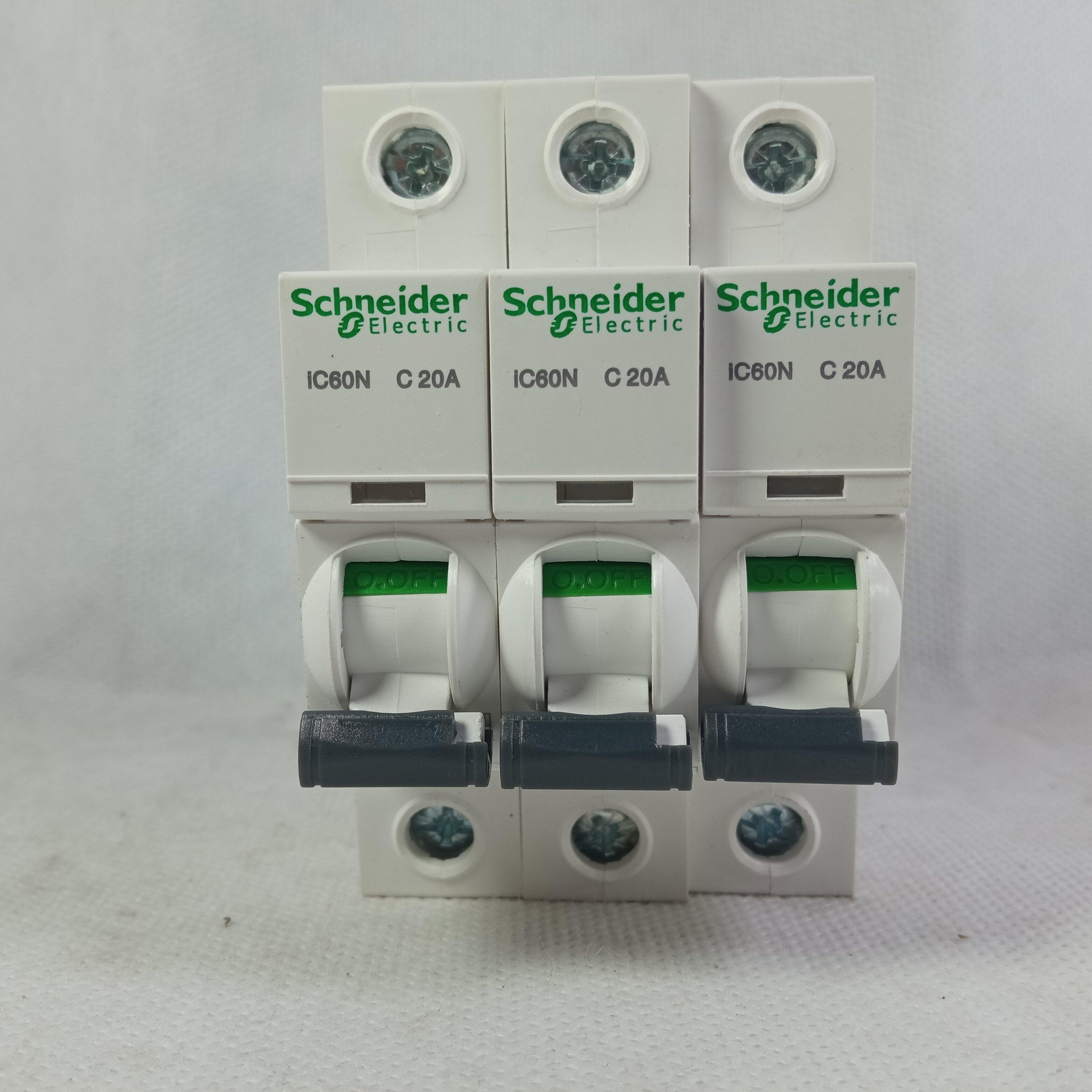 Schneider MCB AC Circuit Breakers China Made in Pakistan - 4 pole / 25A thumbnail 3