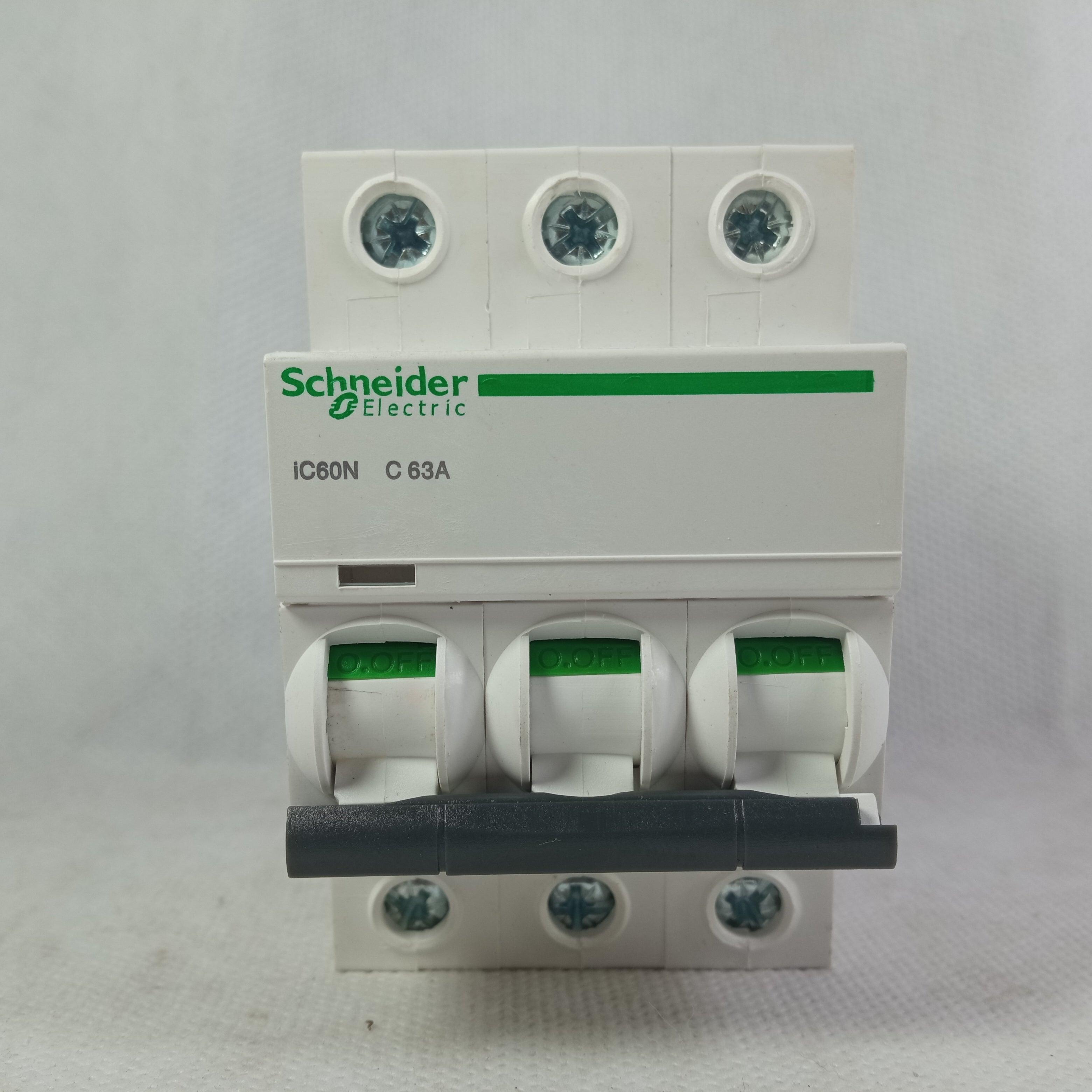 Schneider MCB AC Circuit Breakers China Made in Pakistan - 4 pole / 32A thumbnail 8