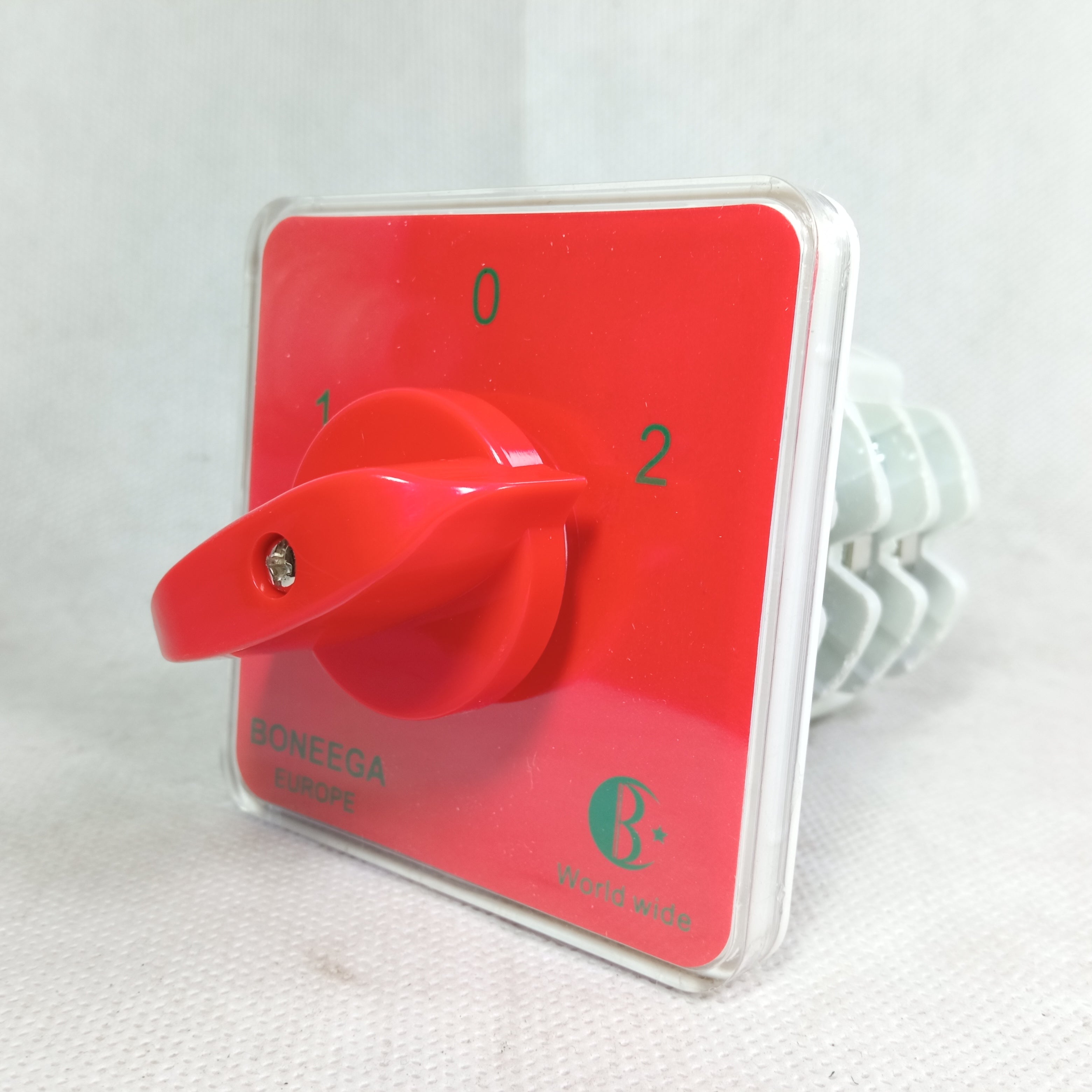 Boneega Rotary Changeover Switch 2 3 4 Pole 1-0-2 in Pakistan - 160A / 4Pole thumbnail 3