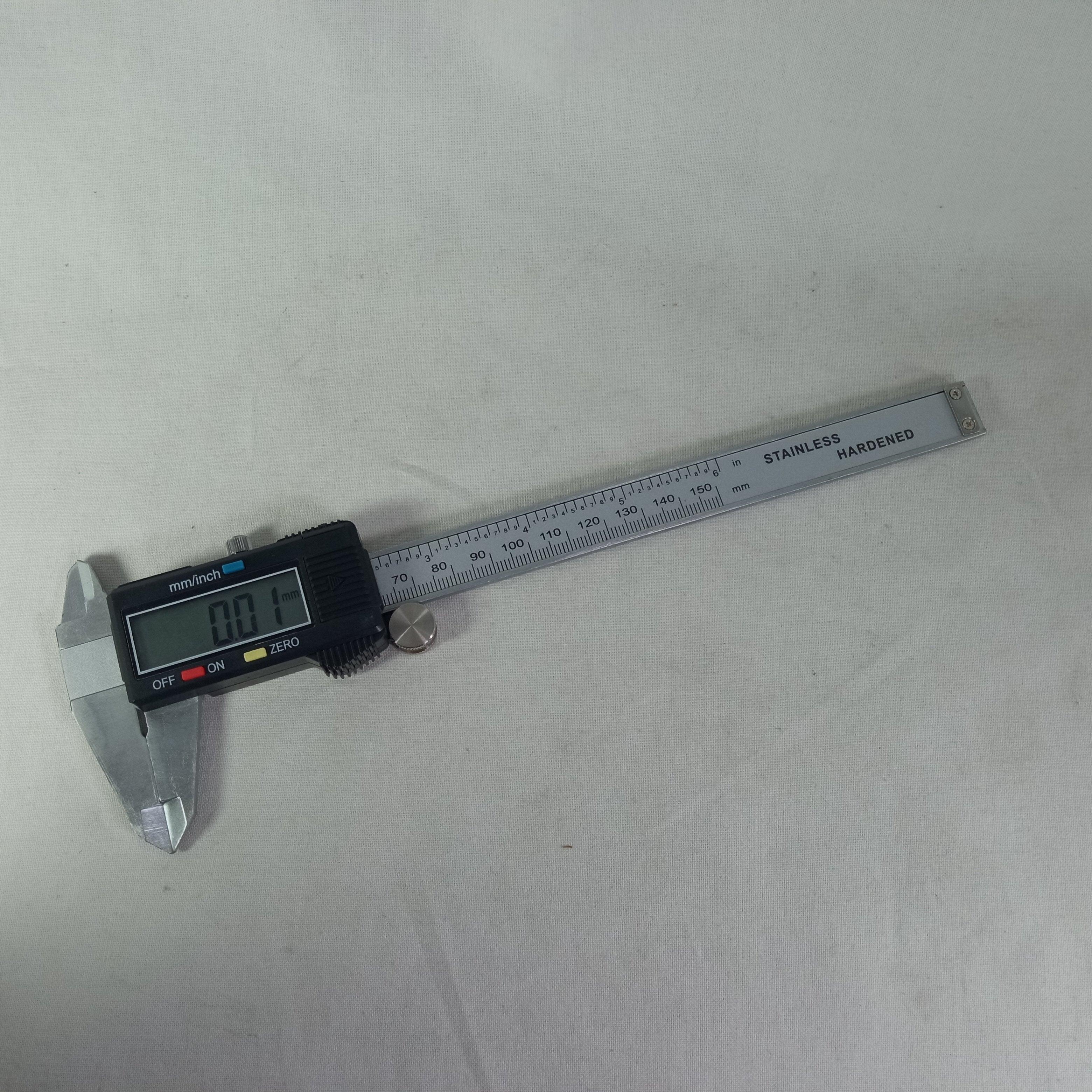 Digital Vernier Caliper Stainless Steel in Pakistan - 8 Inch (200mm) thumbnail 2