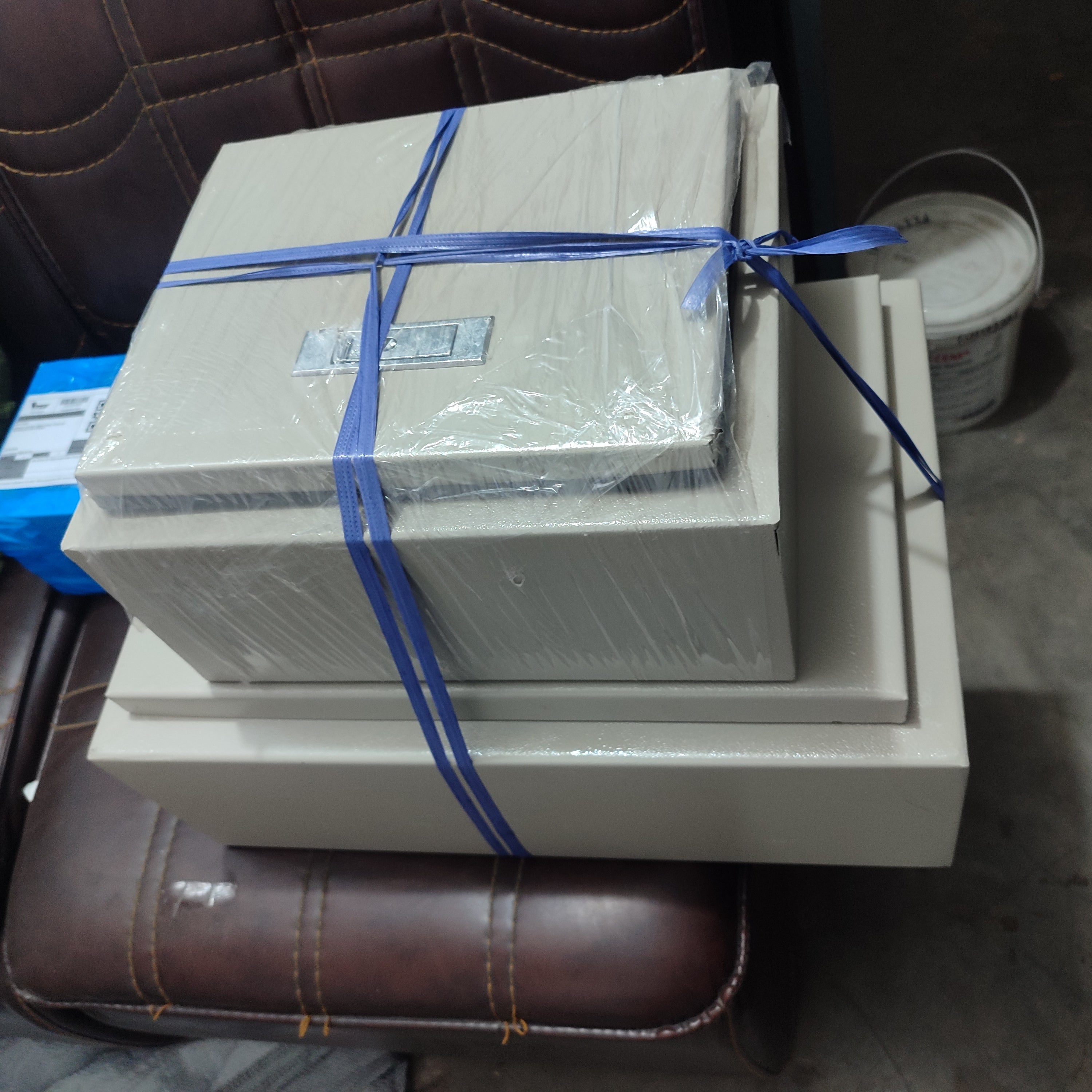 Metal Distribution Box Enclosure Lighting Box Steel Box 500*400*200mm in Pakistan - 18x24 thumbnail 2